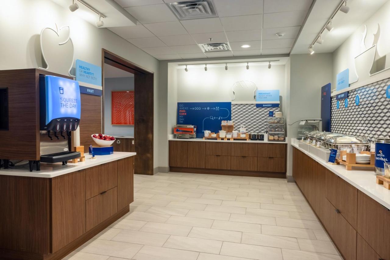 Holiday Inn Express & Suites - Harrisonburg University Area By Ihg ภายนอก รูปภาพ